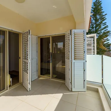 Private Pool Villa, 3 Bedrooms, Near Nissi