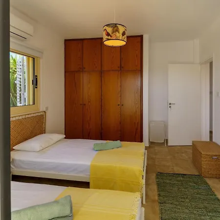 Private Pool Villa, 3 Bedrooms, Near Nissi * 아이아 나파