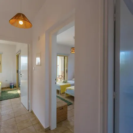빌라 Private Pool Villa, 3 Bedrooms, Near Nissi *