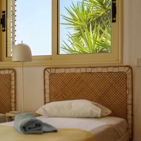 Private Pool Villa, 3 Bedrooms, Near Nissi * 아이아 나파