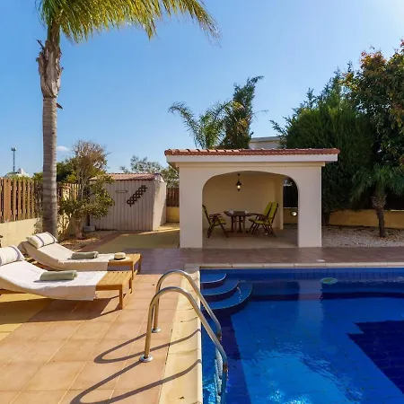 Villa Private Pool Villa, 3 Bedrooms, Near Nissi