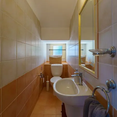 빌라 Private Pool Villa, 3 Bedrooms, Near Nissi 아이아 나파